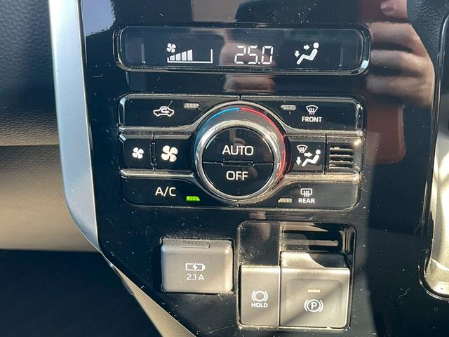 ルーミー カスタムＧ　禁煙　障害物センサー　ワンオーナー　両側電動スライドドア　バックカメラ　純正ナビ　フルセグＴＶ　ＥＴＣ　レーダークルーズコントロール　スマートキー　フラットシート　純正アルミホイール　ドアバイザー（19枚目）