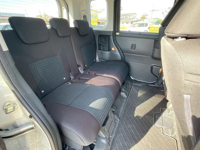 ルーミー カスタムＧ　禁煙　障害物センサー　ワンオーナー　両側電動スライドドア　バックカメラ　純正ナビ　フルセグＴＶ　ＥＴＣ　レーダークルーズコントロール　スマートキー　フラットシート　純正アルミホイール　ドアバイザー（25枚目）