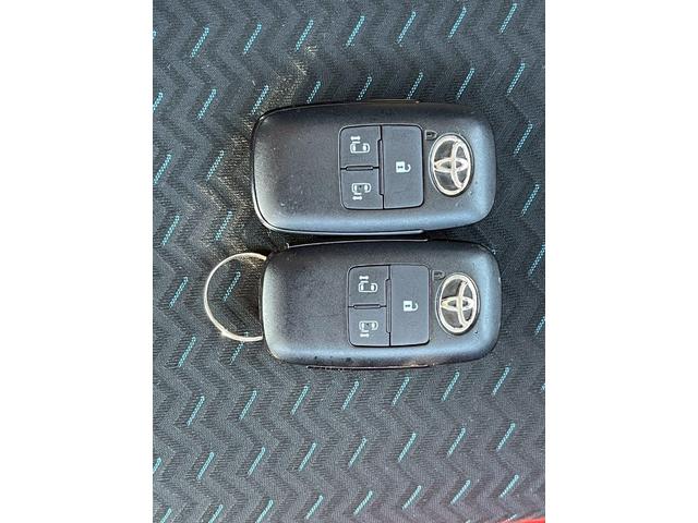 ルーミー カスタムＧ　禁煙　障害物センサー　ワンオーナー　両側電動スライドドア　バックカメラ　純正ナビ　フルセグＴＶ　ＥＴＣ　レーダークルーズコントロール　スマートキー　フラットシート　純正アルミホイール　ドアバイザー（63枚目）