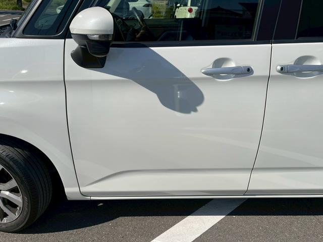 トール カスタムＧ　ターボ　ＳＡＩＩＩ　両側電動スライドドア　バックカメラ　レ－ダークルーズコントロール　衝突軽減ブレーキ　ＬＥＤヘッドランプ　オートハイビーム　禁煙車　純正１５インチアルミ　スマートキー　電動パーキングブレーキ（72枚目）