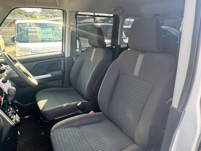 ルーミー カスタムG-T スマートアシスト ディスプレイオーディオ ETC2.0 前後ドラレコ 純正15インチアルミホイール 両側電動スライドドア GRエアロ バックカメラ LEDヘッドランプ フロントフォグランプ(45枚目)