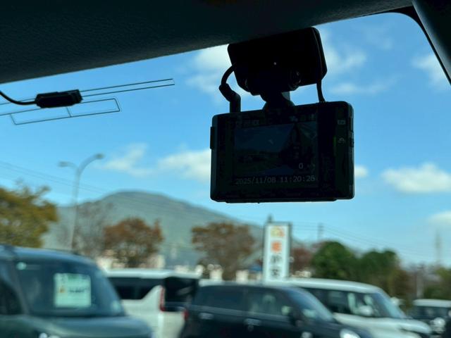 ルーミー カスタムG-T スマートアシスト ディスプレイオーディオ ETC2.0 前後ドラレコ 純正15インチアルミホイール 両側電動スライドドア GRエアロ バックカメラ LEDヘッドランプ フロントフォグランプ(65枚目)