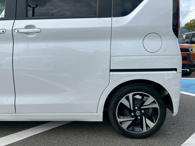 ルークス ハイウェイスター　Ｇターボプロパイロットエディション　全周囲カメラ　純正９インチナビ　ドラレコ　ＥＴＣ　両側電動スライドドア　フルセグＴＶ　　フルフラットシート　ベンチシート　ＬＥＤヘッドランプ　フロントフォグランプ　純正１５インチアルミホイール　禁煙車（13枚目）