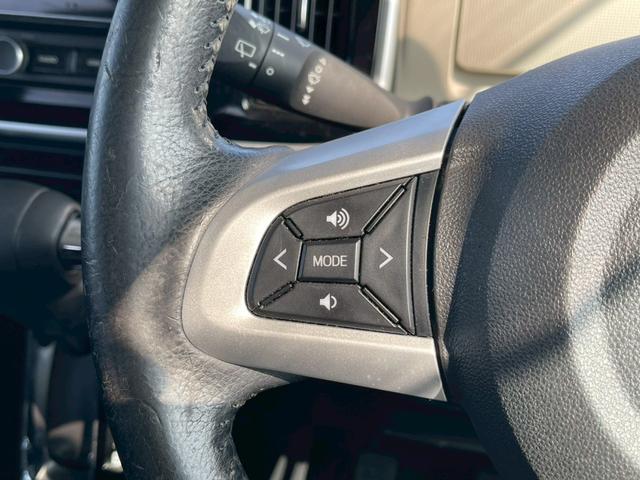 ムーヴキャンバス Ｘブラックインテリアリミテッド　ＳＡＩＩＩ　全周囲カメラ　ワンオーナー　禁煙車　両側電動スライドドア　フルセグＴＶ　レーンアシスト　１０インチＤオーディオ　スマートキー　ベンチシート　純正１４インチアルミホイール　フロントフォグランプ（13枚目）