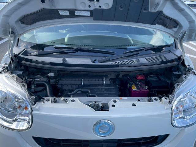 ムーヴキャンバス Ｘブラックインテリアリミテッド　ＳＡＩＩＩ　全周囲カメラ　ワンオーナー　禁煙車　両側電動スライドドア　フルセグＴＶ　レーンアシスト　１０インチＤオーディオ　スマートキー　ベンチシート　純正１４インチアルミホイール　フロントフォグランプ（35枚目）