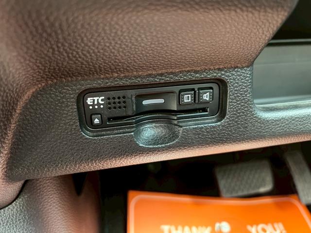 Ｎ－ＷＧＮカスタム Ｌ・ターボホンダセンシング　バックカメラ　純正ナビ　禁煙車　シートヒーター　レーダークルーズコントロール　障害物センサー　レーンアシスト　横滑り防止　スマートキー　フォグランプ　純正１５インチアルミホイール　定期点検記録簿（10枚目）