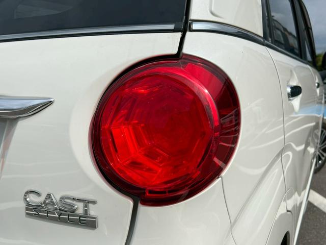 キャスト スタイルＧ　ＳＡＩＩ　純正ナビ　フルセグＴＶ　バックカメラ　ＥＴＣ　コーナーセンサー　衝突軽減ブレーキ　純正１５インチアルミホイール　フルフラットシート　フロントフォグランプ　ベンチシート　Ｂｌｕｅｔｏｏｔｈ接続（24枚目）