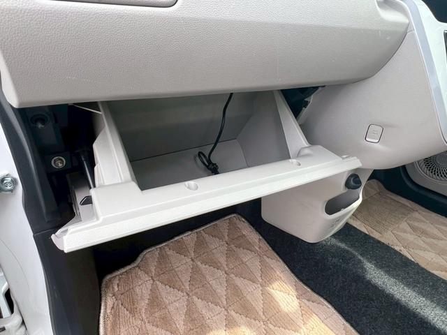 キャスト スタイルＧ　ＳＡＩＩ　純正ナビ　フルセグＴＶ　バックカメラ　ＥＴＣ　コーナーセンサー　衝突軽減ブレーキ　純正１５インチアルミホイール　フルフラットシート　フロントフォグランプ　ベンチシート　Ｂｌｕｅｔｏｏｔｈ接続（28枚目）