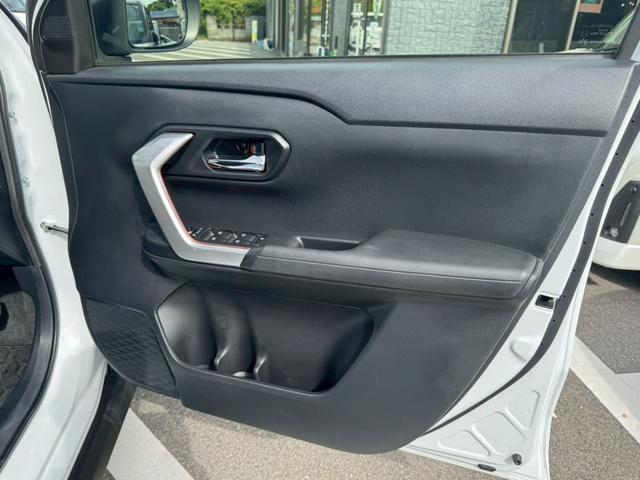 ライズ Z 禁煙車 フルセグTV 純正9インチナビ Bluetooth シートヒーター LEDヘッドランプ フロントフォグランプ 純正17インチアルミホイール レーダークルーズコントロール 前後ドラレコ ETC(28枚目)