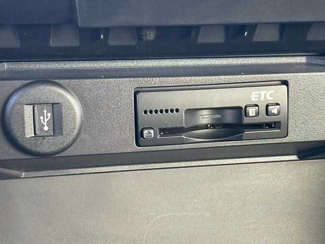 ソリオバンディット ハイブリッドMV アイドリングストップ ETC ナビ LEDヘッドランプ 純正アルミホイール 両側スライドドア 全周囲カメラ シートヒーター アダプティブクルーズコントロール 禁煙車 パドルシフト フォグランプ(14枚目)