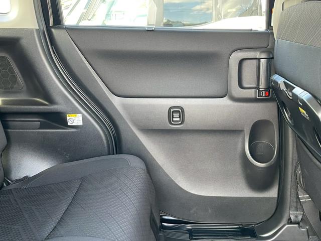 ソリオバンディット ハイブリッドMV アイドリングストップ ETC ナビ LEDヘッドランプ 純正アルミホイール 両側スライドドア 全周囲カメラ シートヒーター アダプティブクルーズコントロール 禁煙車 パドルシフト フォグランプ(33枚目)