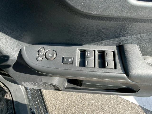 N-WGNカスタム Gホンダセンシング 禁煙車 アダプティブクルーズコントロール 障害物センサー フルフラットシート ベンチシート バイザー付 スマートキー LEDヘッドランプ 定期点検記録簿 盗難防止装置 純正アルミホイール14インチ(54枚目)