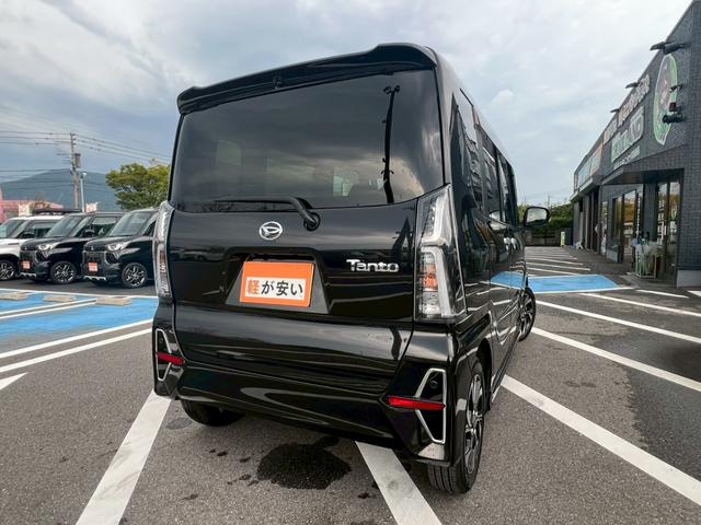 タント カスタムＲＳスタイルセレクション　両側パワースライドドア　クルーズコントロール　シートヒーター　ＥＴＣ　ドライブレコーダー　バックカメラ　フルセグＴＶ　バックカメラ　サイドバイザー　オートライト　禁煙車　純正ＡＷ　フロントフォグランプ（75枚目）