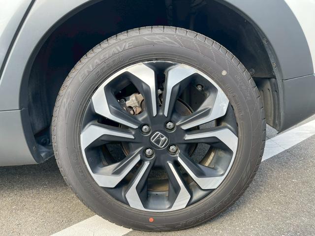 フィット e:HEVクロスター 障害物センサー 禁煙車 レーンアシスト レーダークルーズコントロール 前後ドラレコ ETC 9インチナビ スマートキー フラットシート LEDヘッドランプ 純正16インチアルミホイール バックカメラ(14枚目)