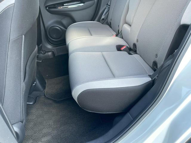 フィット e:HEVクロスター 障害物センサー 禁煙車 レーンアシスト レーダークルーズコントロール 前後ドラレコ ETC 9インチナビ スマートキー フラットシート LEDヘッドランプ 純正16インチアルミホイール バックカメラ(15枚目)