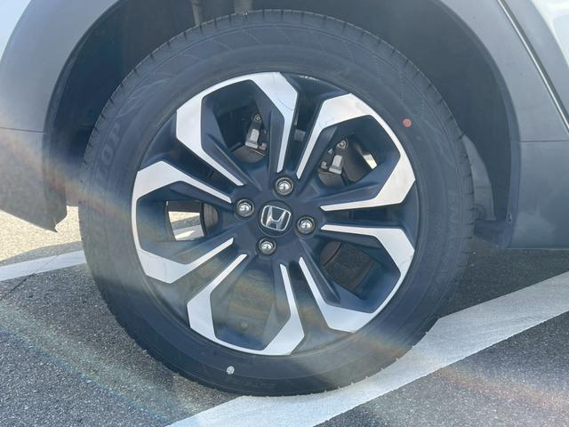 フィット e:HEVクロスター 障害物センサー 禁煙車 レーンアシスト レーダークルーズコントロール 前後ドラレコ ETC 9インチナビ スマートキー フラットシート LEDヘッドランプ 純正16インチアルミホイール バックカメラ(41枚目)