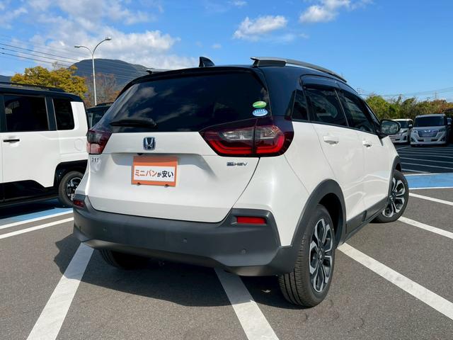 フィット e:HEVクロスター 障害物センサー 禁煙車 レーンアシスト レーダークルーズコントロール 前後ドラレコ ETC 9インチナビ スマートキー フラットシート LEDヘッドランプ 純正16インチアルミホイール バックカメラ(50枚目)