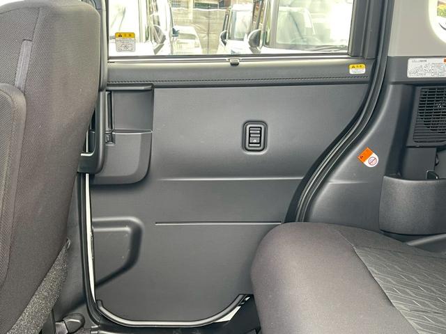 ルーミー カスタムG-T 禁煙 スマートアシスト 両側電動スライドドア モデリスタエアロ レーンアシスト オートハイビーム 踏み間違い防止 クリアランスソナー ETC レーダークルーズ ディスプレイオーディオ(48枚目)