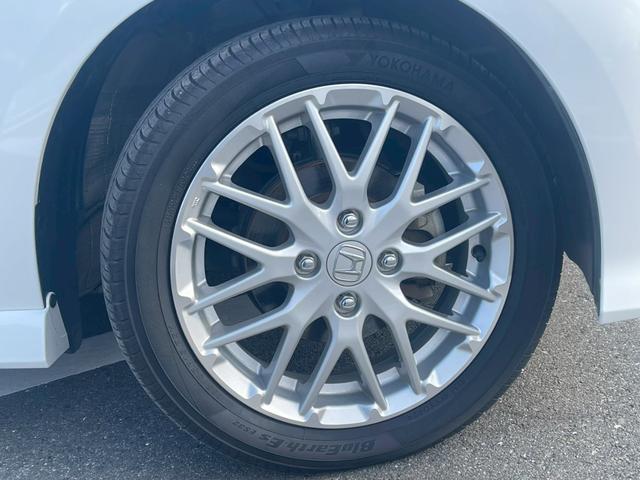 Ｎ－ＢＯＸカスタム Ｌターボ　両側電動スライドドア　アダプティブクルーズコントロール　バックカメラ　オートライト　シートヒーター　アルミホイール　チップアップシート　ＬＥＤヘッドライト　定期点検記録簿　禁煙車　フォグランプ（15枚目）