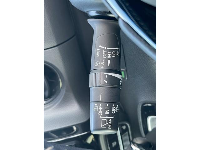 Ｎ－ＢＯＸカスタム Ｌターボ　両側電動スライドドア　アダプティブクルーズコントロール　バックカメラ　オートライト　シートヒーター　アルミホイール　チップアップシート　ＬＥＤヘッドライト　定期点検記録簿　禁煙車　フォグランプ（42枚目）