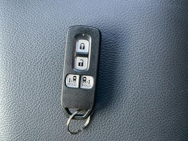 Ｎ－ＢＯＸカスタム Ｌターボ　両側電動スライドドア　アダプティブクルーズコントロール　バックカメラ　オートライト　シートヒーター　アルミホイール　チップアップシート　ＬＥＤヘッドライト　定期点検記録簿　禁煙車　フォグランプ（65枚目）