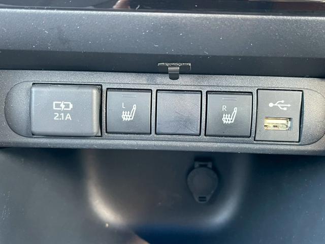 ヤリスクロス ハイブリッドＺ　全周囲カメラ　モデリスタエアロ　禁煙車　フルセグＴＶ　レーダークルーズコントロール　シートヒーター　前後ドラレコ　ＥＴＣ　スマートキー　ハーフレザー　パワーシート　フラットシート　１８インチアルミ（13枚目）