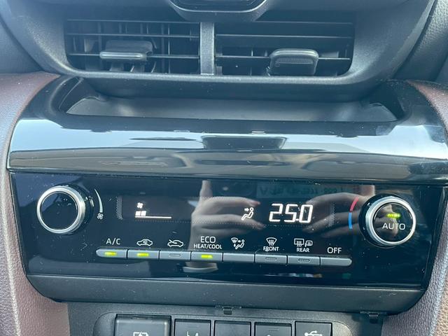 ヤリスクロス ハイブリッドＺ　全周囲カメラ　モデリスタエアロ　禁煙車　フルセグＴＶ　レーダークルーズコントロール　シートヒーター　前後ドラレコ　ＥＴＣ　スマートキー　ハーフレザー　パワーシート　フラットシート　１８インチアルミ（18枚目）