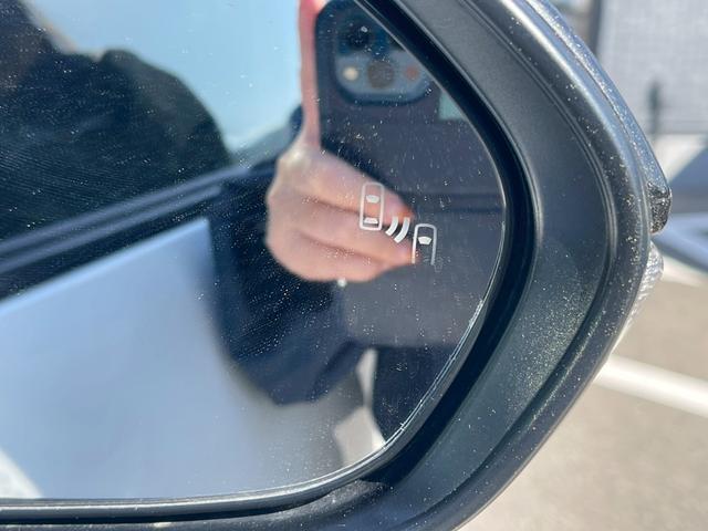 ヤリスクロス ハイブリッドＺ　全周囲カメラ　モデリスタエアロ　禁煙車　フルセグＴＶ　レーダークルーズコントロール　シートヒーター　前後ドラレコ　ＥＴＣ　スマートキー　ハーフレザー　パワーシート　フラットシート　１８インチアルミ（70枚目）