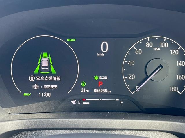 ヴェゼル ｅ：ＨＥＶ　Ｚ　禁煙車　ＢＳＭ　障害物センサー　全周囲カメラ　フルセグＴＶ　純正９インチナビ　シートヒーター　前後ドラレコ　ＥＴＣ　スマートキー　ハーフレザーシート　電動リアゲート　フロントフォグランプ　純正アルミ（63枚目）