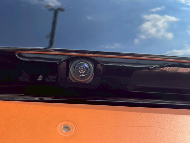 ヴェゼル ｅ：ＨＥＶ　Ｚ　禁煙車　ＢＳＭ　障害物センサー　全周囲カメラ　フルセグＴＶ　純正９インチナビ　シートヒーター　前後ドラレコ　ＥＴＣ　スマートキー　ハーフレザーシート　電動リアゲート　フロントフォグランプ　純正アルミ（78枚目）