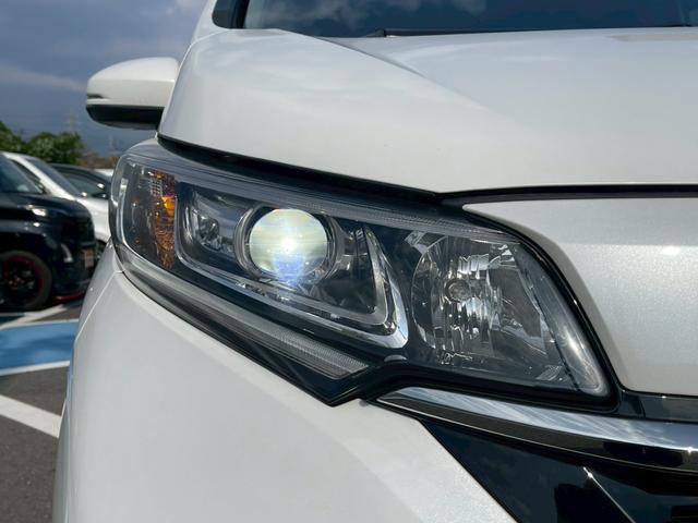 フリードハイブリッド ハイブリッド・Ｇホンダセンシング　禁煙　純正９インチナビ　　前後ドラレコ　フルセグＴＶ　レーダークルーズコントロール　　バックカメラ　ＥＴＣクリアランスソナー　　スマートキー　３列シート　両側電動スライドドア　ワンオーナ－（15枚目）