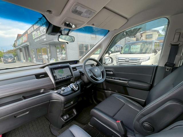 フリードハイブリッド ハイブリッド・Ｇホンダセンシング　禁煙　純正９インチナビ　　前後ドラレコ　フルセグＴＶ　レーダークルーズコントロール　　バックカメラ　ＥＴＣクリアランスソナー　　スマートキー　３列シート　両側電動スライドドア　ワンオーナ－（34枚目）