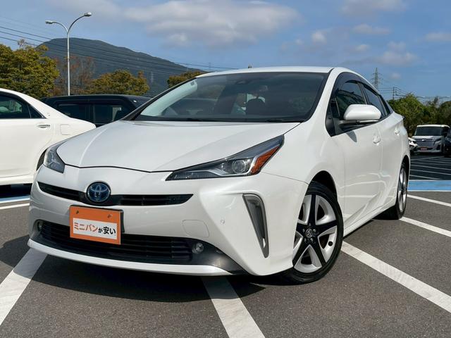 プリウス 　全周囲カメラ　ＥＴＣ　スマートキー　レーダークルーズコントロール　ワンセグＴＶ　Ｂｌｕｅｔｏｏｔｈ　パワステ　フラットシート　ＬＥＤヘッドランプ　フロントフォグランプ　純正１７インチアルミホイール（60枚目）