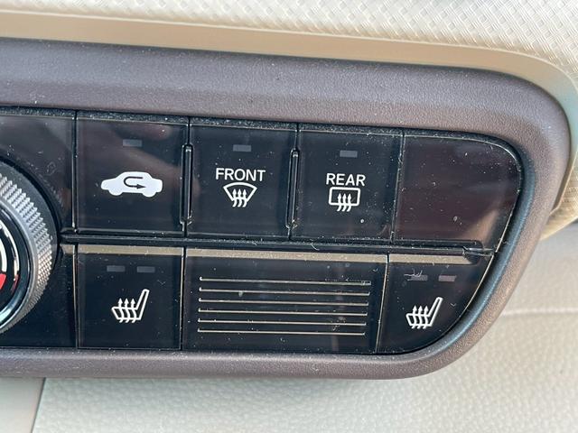 Ｎ－ＢＯＸ 　フルセグ　シートヒーター　レーダークルーズコントロール　純正ナビ　Ｂｌｕｅｔｏｏｔｈ　フラットシート　ベンチシート　チップアップシート　ＬＥＤランプ　純正１４インチアルミホイール　バックカメラ　ＥＴＣ（5枚目）