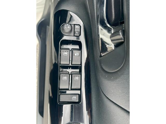 ムーヴキャンバス ＧメイクアップＶＳ　ＳＡＩＩＩ　全周囲カメラ　禁煙車　シートヒーター　両側電動スライドドア　純正８インチナビ　フルセグＴＶ　ＥＴＣ　前後ドラレコ　スマートキー　フラットシート　ベンチシート　ＬＥＤヘッドランプ　フロントフォグランプ（9枚目）