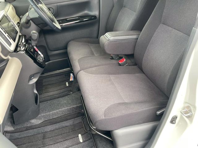 ムーヴキャンバス ＧメイクアップＶＳ　ＳＡＩＩＩ　全周囲カメラ　禁煙車　シートヒーター　両側電動スライドドア　純正８インチナビ　フルセグＴＶ　ＥＴＣ　前後ドラレコ　スマートキー　フラットシート　ベンチシート　ＬＥＤヘッドランプ　フロントフォグランプ（12枚目）