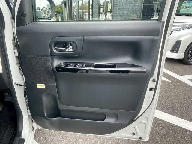 ムーヴキャンバス ＧメイクアップＶＳ　ＳＡＩＩＩ　全周囲カメラ　禁煙車　シートヒーター　両側電動スライドドア　純正８インチナビ　フルセグＴＶ　ＥＴＣ　前後ドラレコ　スマートキー　フラットシート　ベンチシート　ＬＥＤヘッドランプ　フロントフォグランプ（75枚目）