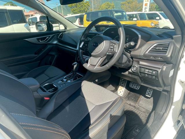 ＸＶ ２．０ｅ－Ｓ　アイサイト　禁煙車　パワーシート　レーダークルーズコントロール　障害物センサー　オートライト　ドラレコ　ＥＴＣ　８インチナビ　スマートキー　ハーフレザー　　純正１８インチアルミ　バックカメラ　フルセグＴＶ（31枚目）