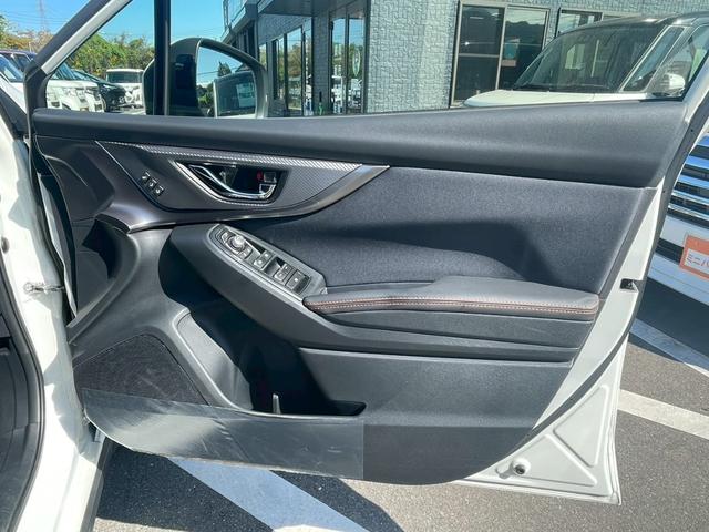 ＸＶ ２．０ｅ－Ｓ　アイサイト　禁煙車　パワーシート　レーダークルーズコントロール　障害物センサー　オートライト　ドラレコ　ＥＴＣ　８インチナビ　スマートキー　ハーフレザー　　純正１８インチアルミ　バックカメラ　フルセグＴＶ（52枚目）