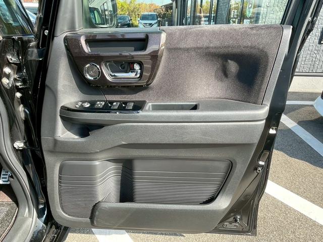 Ｎ－ＢＯＸカスタム 　禁煙車　両側スライドドア　フルフラットシート　バイザー付　障害物センサー　バックカメラ　ＥＴＣ　チップアップシート　ドライブレコーダー　ナビ　ベンチシート　アダプティブクルーズコントロール（41枚目）