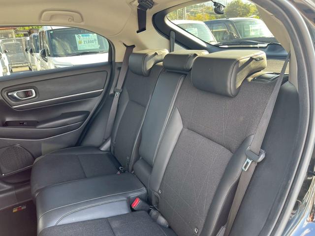 ヴェゼル e:HEV Z 禁煙 純正ナビ フルセグTV バックカメラ 純正前後ドラレコ 障害物センサー パワーバックドア レーダークルーズ ステアリングヒーター ETC2.0 シートヒーター BSM(25枚目)