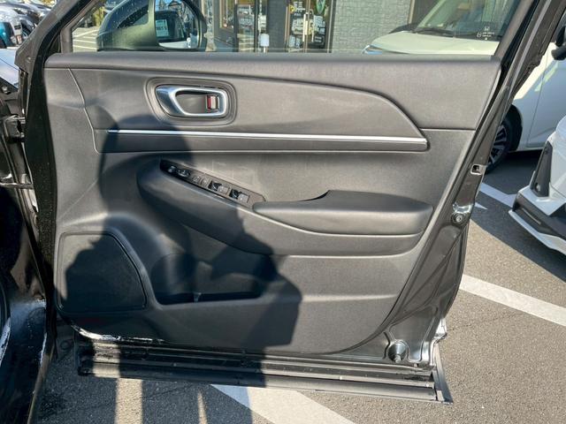 ヴェゼル e:HEV Z 禁煙 純正ナビ フルセグTV バックカメラ 純正前後ドラレコ 障害物センサー パワーバックドア レーダークルーズ ステアリングヒーター ETC2.0 シートヒーター BSM(56枚目)