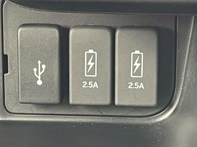 Ｎ－ＢＯＸカスタム Ｌターボ　禁煙　純正ナビ　両側パワースライド　レーダークルーズコントロール　バックカメラ　フルセグＴＶ　前後ドラレコ　ＥＴＣ　サンシェード　パドルシフト　スマートキー　フラットシート　純正アルミホイール（8枚目）