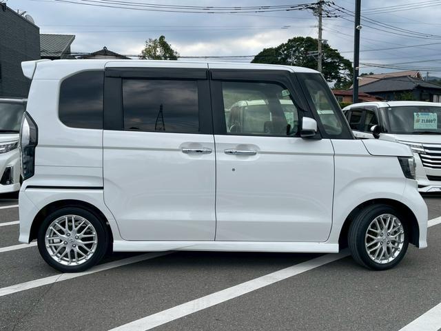 Ｎ－ＢＯＸカスタム Ｌターボ　禁煙　純正ナビ　両側パワースライド　レーダークルーズコントロール　バックカメラ　フルセグＴＶ　前後ドラレコ　ＥＴＣ　サンシェード　パドルシフト　スマートキー　フラットシート　純正アルミホイール（53枚目）