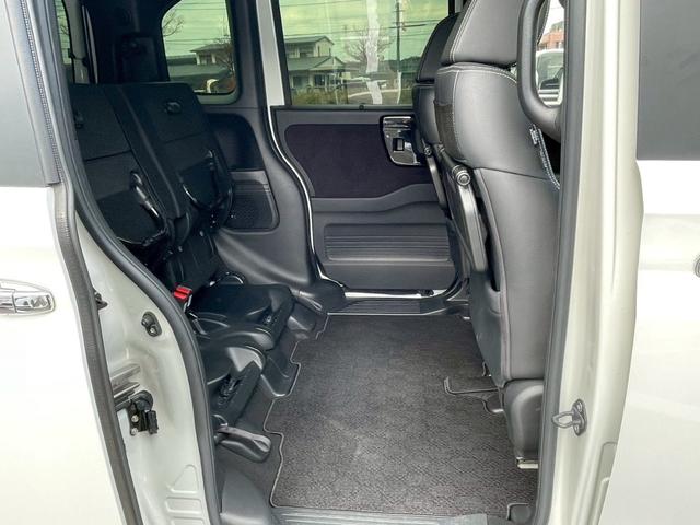 Ｎ－ＢＯＸカスタム Ｌターボ　禁煙　純正ナビ　両側パワースライド　レーダークルーズコントロール　バックカメラ　フルセグＴＶ　前後ドラレコ　ＥＴＣ　サンシェード　パドルシフト　スマートキー　フラットシート　純正アルミホイール（58枚目）