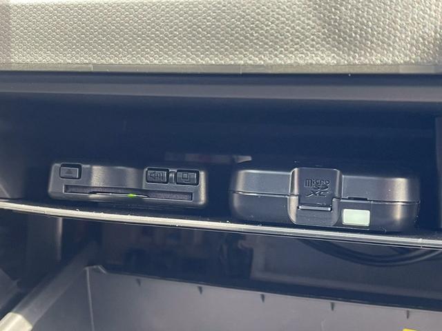 タフト 　禁煙車　障害物センサー　フルセグＴＶ　純正９インチＤオーディオ　全周囲カメラ　レーダークルーズコントロール　シートヒーター　ドラレコ　ＥＴＣ　ＬＥＤヘッドランプ　純正１５インチアルミホイール（7枚目）