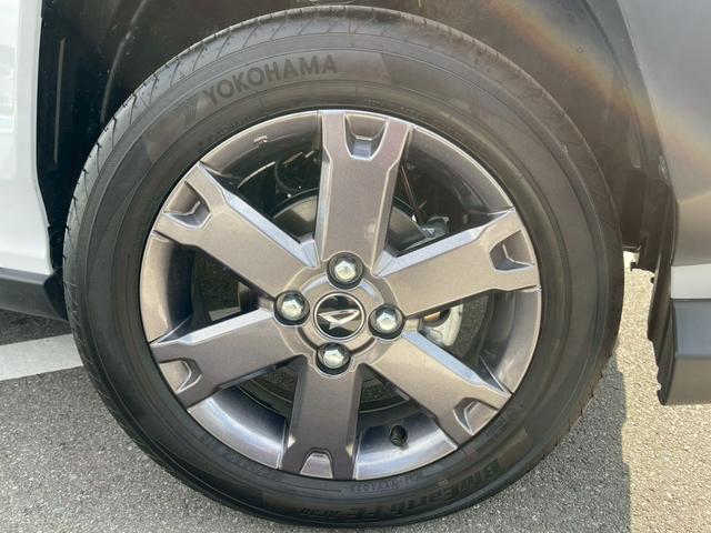 タフト 　禁煙車　障害物センサー　フルセグＴＶ　純正９インチＤオーディオ　全周囲カメラ　レーダークルーズコントロール　シートヒーター　ドラレコ　ＥＴＣ　ＬＥＤヘッドランプ　純正１５インチアルミホイール（43枚目）