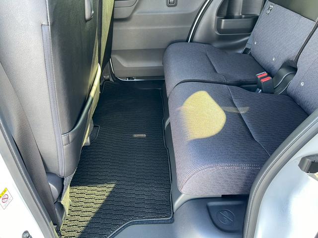 ムーヴ ＲＳ　ディスプレイオーディオ　禁煙　オートクルーズコントロール　電動パーキングブレーキ　ＬＥＤヘッドランプ　両側電動オートスライドドア　カップホルダー　シートヒーター　衝突軽減ブレーキ　スマートキー（44枚目）