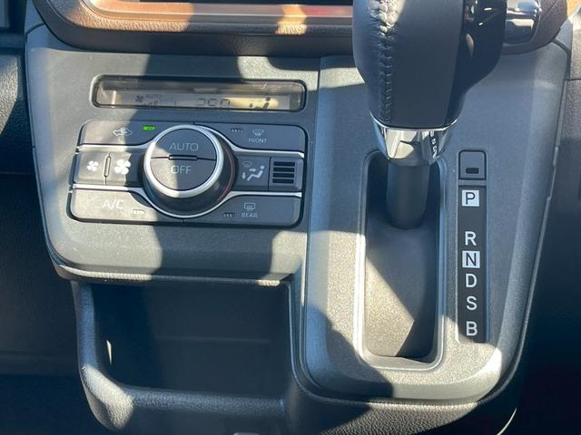 ムーヴ ＲＳ　ディスプレイオーディオ　禁煙　オートクルーズコントロール　電動パーキングブレーキ　ＬＥＤヘッドランプ　両側電動オートスライドドア　カップホルダー　シートヒーター　衝突軽減ブレーキ　スマートキー（48枚目）