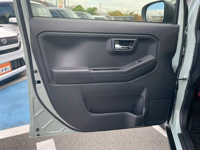 タフト Ｇ　ダーククロムベンチャー　禁煙　ＬＥＤライト　　ディスプレイオーディオ　レーンキープアシスト　バックカメラ　オートマチックハイビーム　スマートキー　プッシュスタート　シートヒーター　サンルーフ　ルーフレール（29枚目）